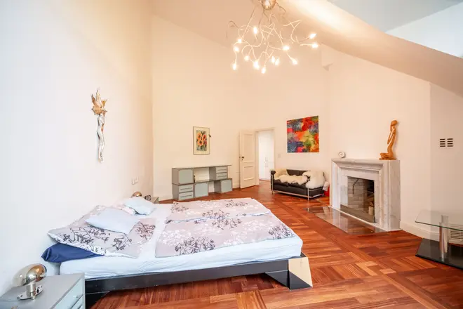 4 Zimmer Wohnung mit 192 m² in München – Bild 5