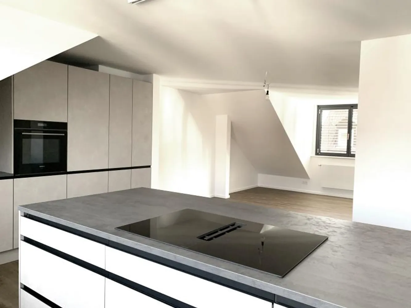 4 Zimmer Wohnung mit 121 m² in Nürnberg – Bild 5