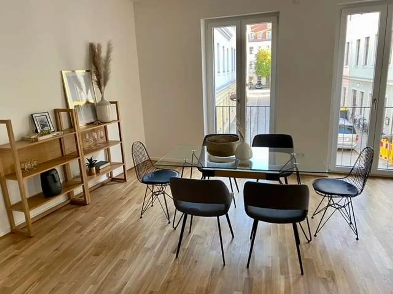 4 Zimmer Wohnung mit 112 m² in Dresden – Bild 1