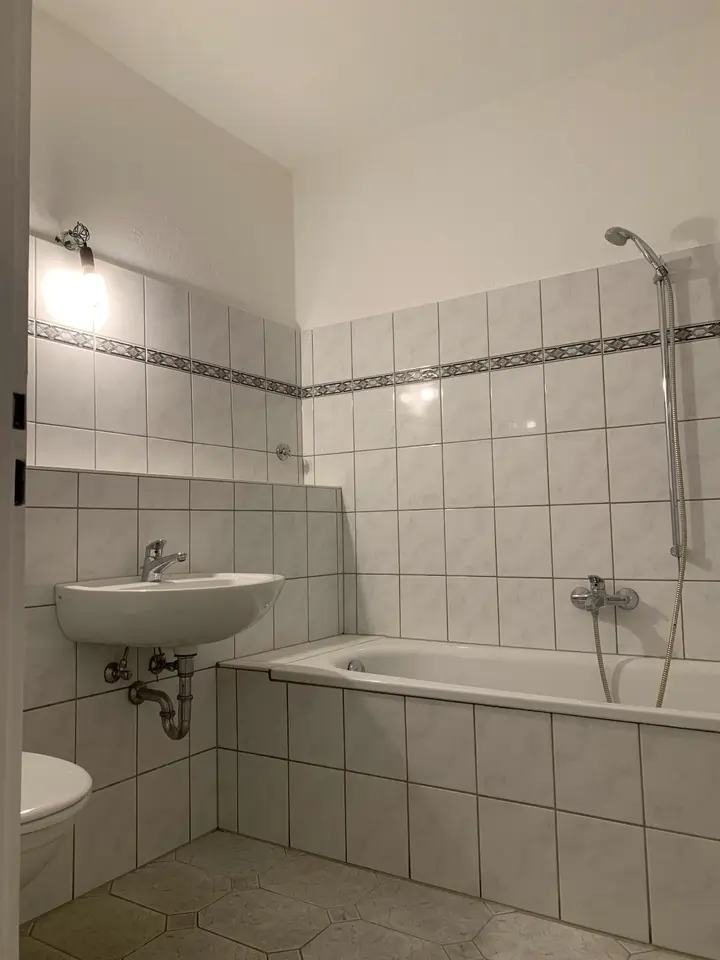2 Zimmer Wohnung mit 62 m² in Wuppertal – Bild 2
