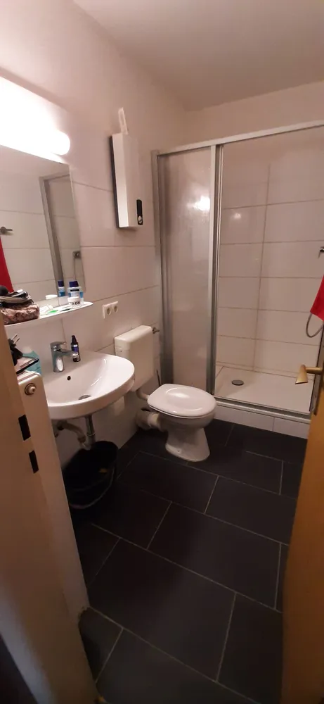 1 room apartment with 32 m² in Bonn – Photo 11