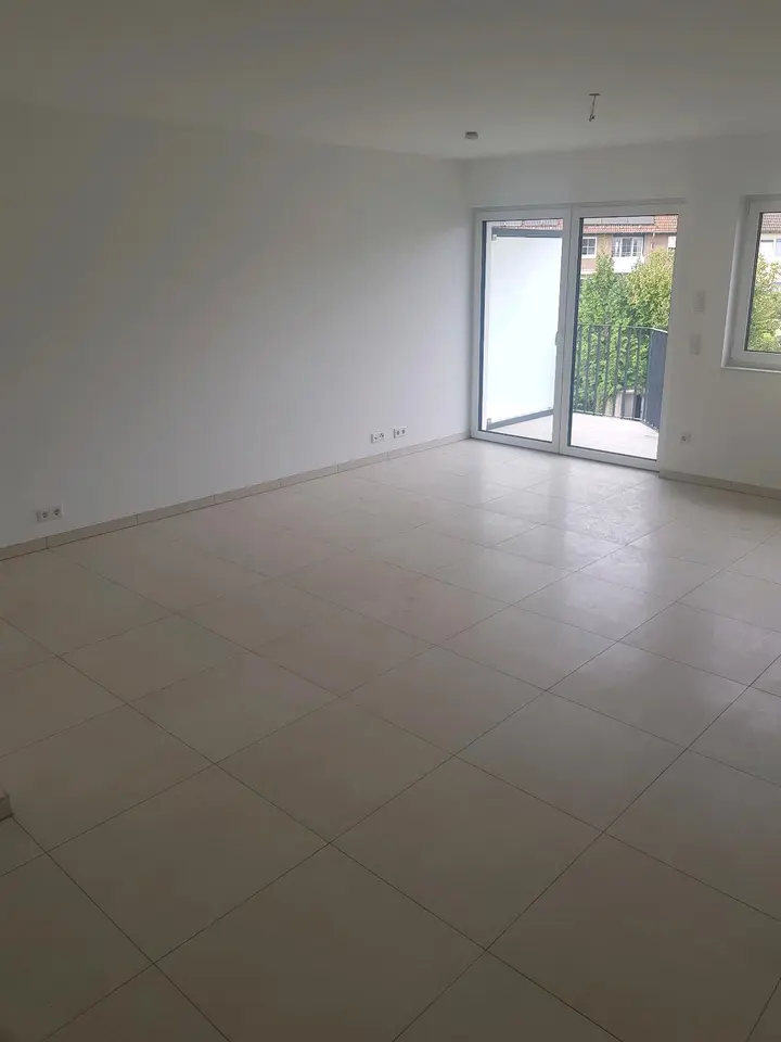 2 Zimmer Wohnung mit 55 m² in Brühl – Bild 2