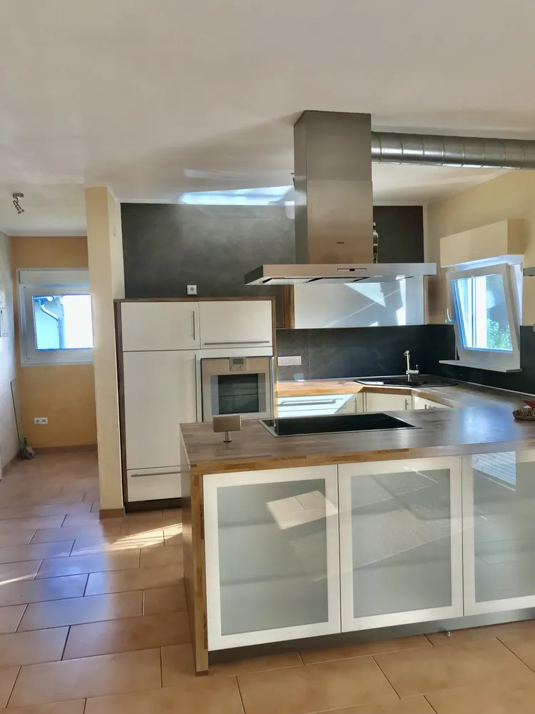 3 Zimmer Wohnung mit 90 m² in Moers – Bild 2