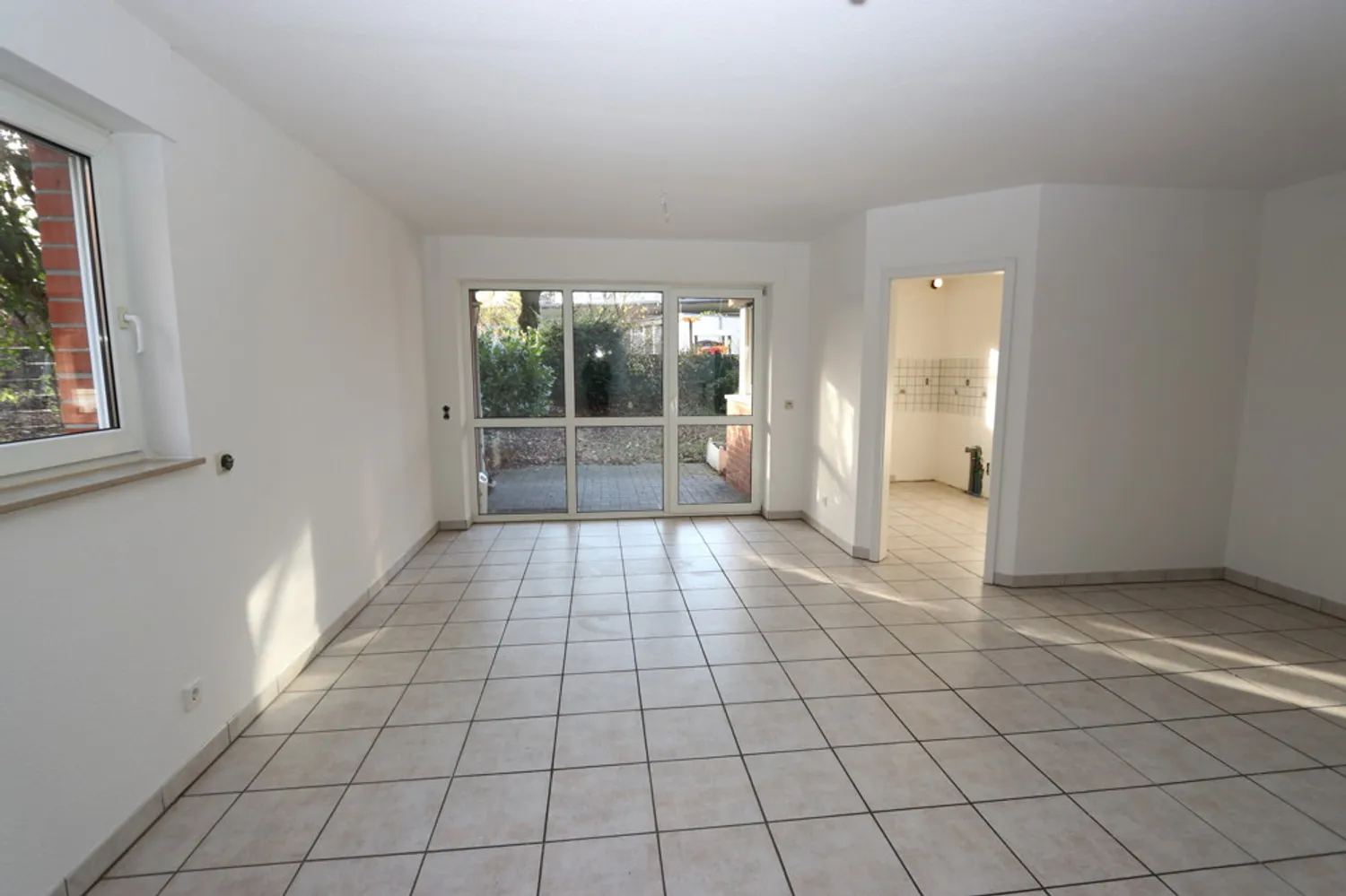 2 room apartment with 66 m² in Kaarst – Photo 2