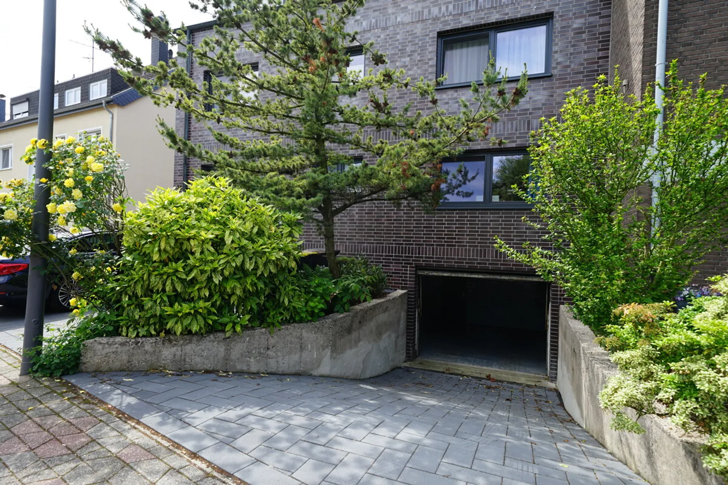 4 Zimmer Wohnung mit 122 m² in Köln – Bild 2
