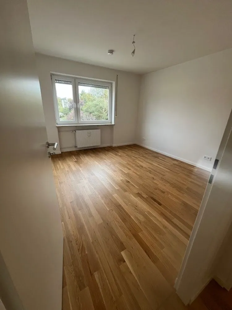 2 Zimmer Wohnung mit 50 m² in München – Bild 4