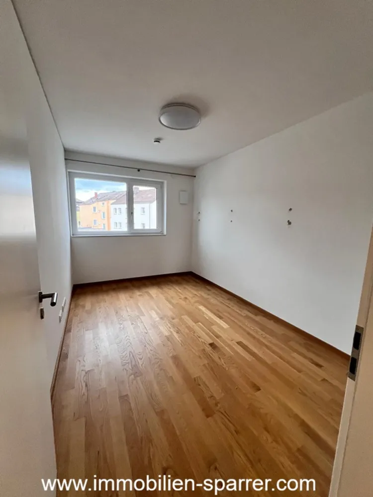 5 room apartment with 136 m² in Weiden in der Oberpfalz – Photo 4