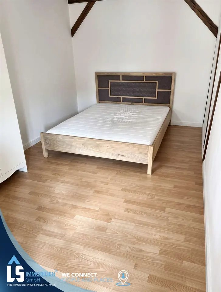3 Zimmer Wohnung mit 106 m² in Stendal – Bild 1