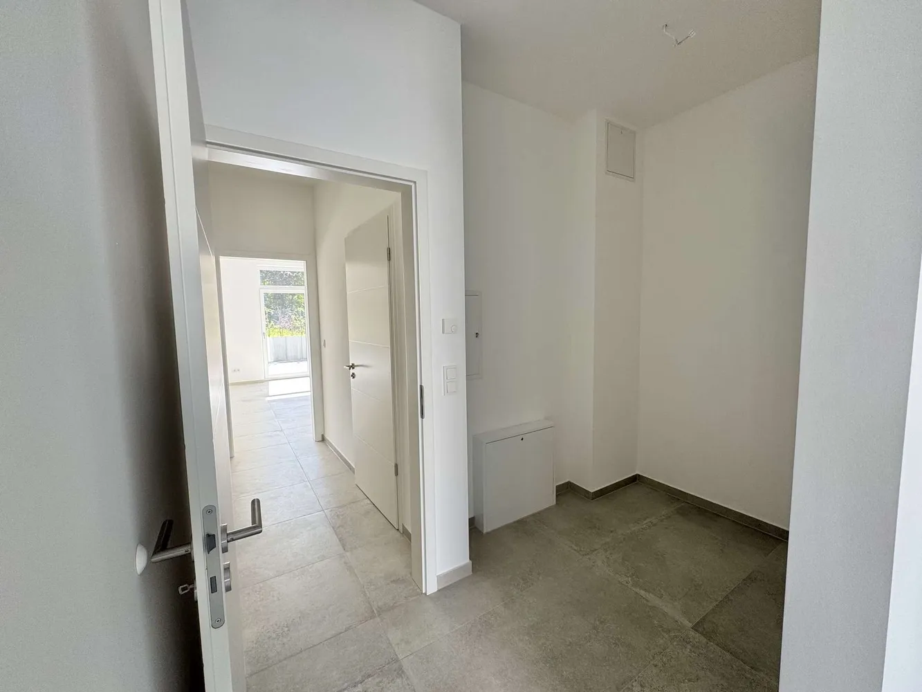 2 Zimmer Wohnung mit 91 m² in Bonn – Bild 8
