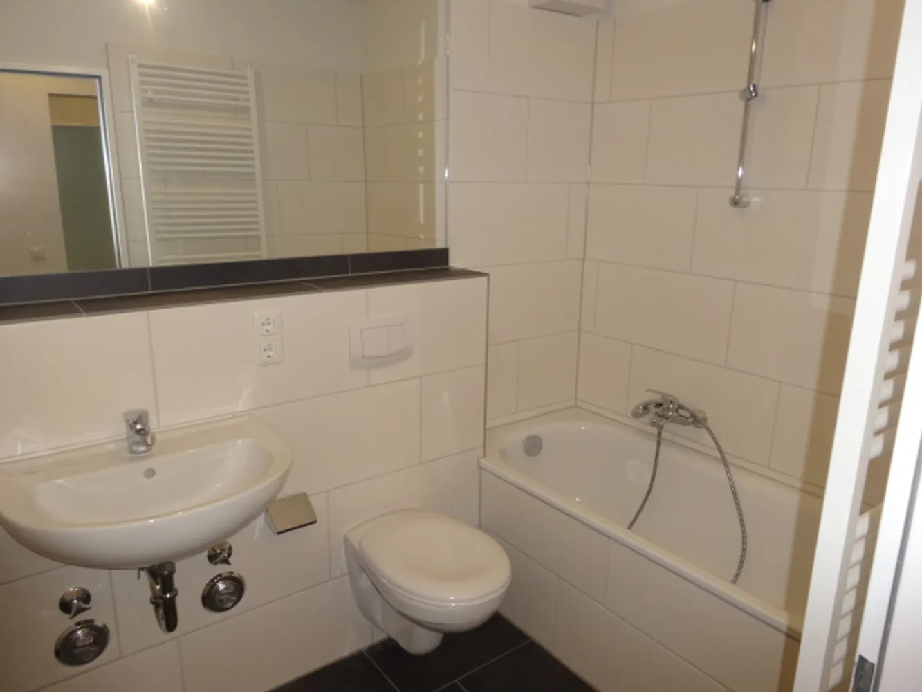 2 Zimmer Wohnung mit 63 m² in Hamburg – Bild 6
