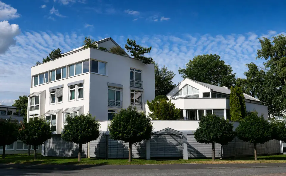 2 Zimmer Wohnung mit 130 m² in Kassel – Bild 2