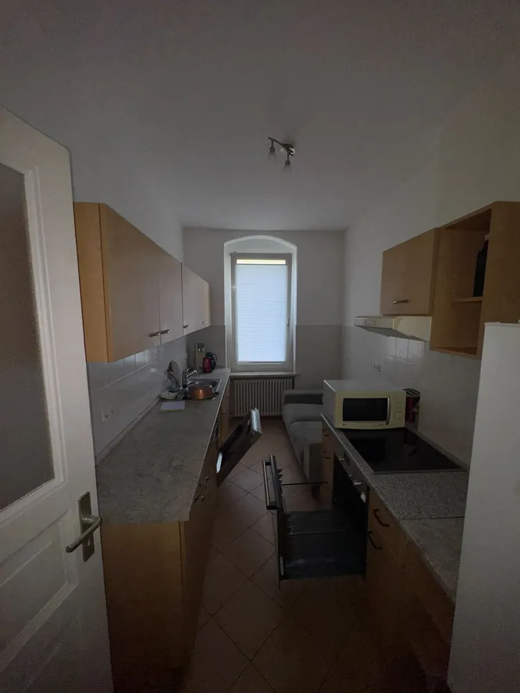 2 Zimmer Wohnung mit 82 m² in Berlin – Bild 2