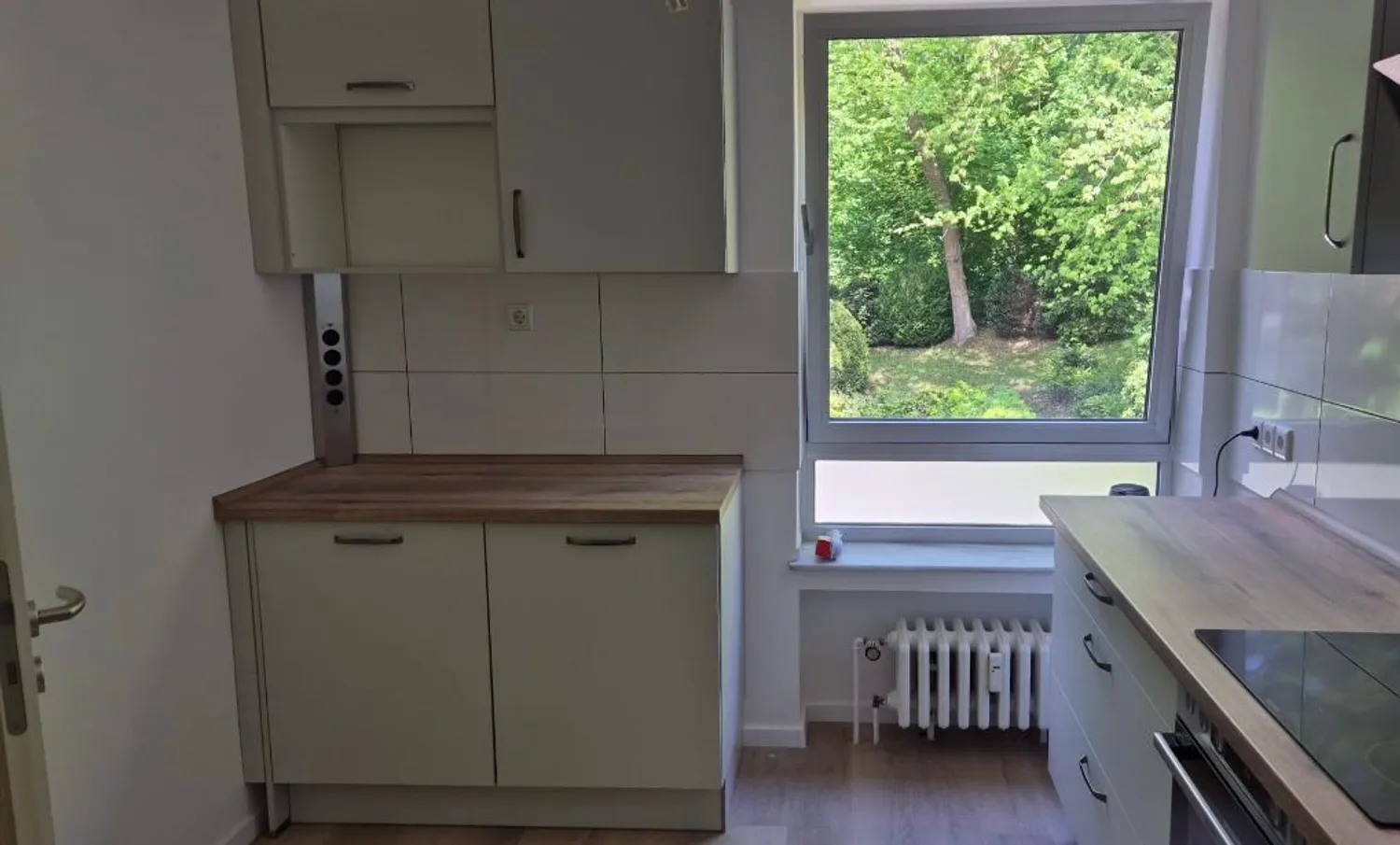 4 room apartment with 100 m² in Düsseldorf – Photo 2
