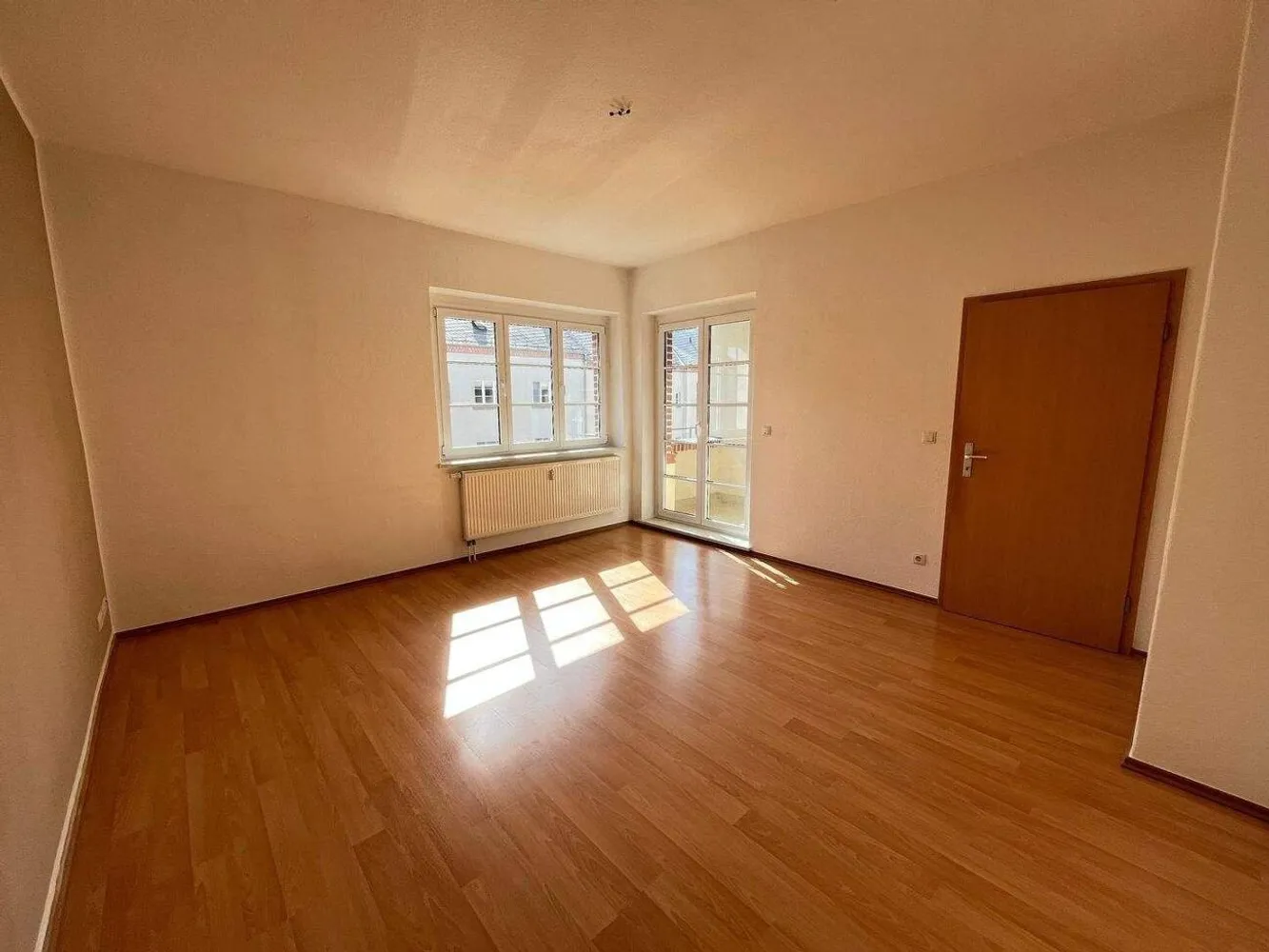 2 Zimmer Wohnung mit 65 m² in Chemnitz – Bild 2