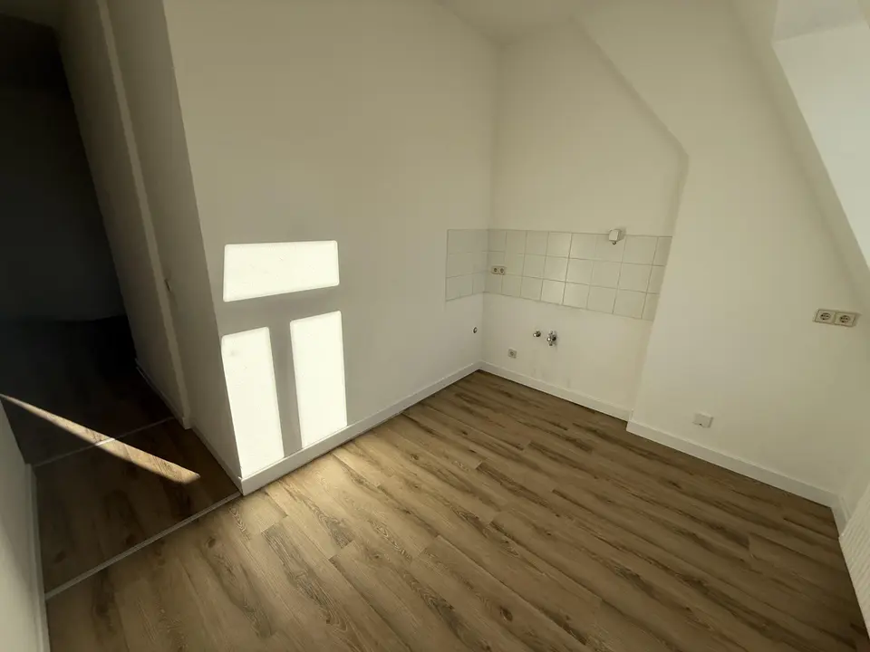 3 Zimmer Wohnung mit 70 m² in Dresden – Bild 4
