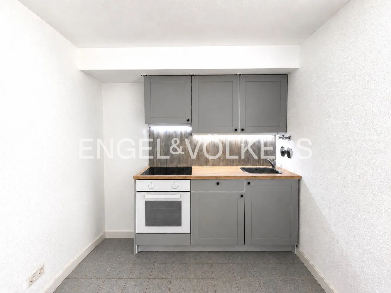 1 Zimmer Wohnung mit 46 m² in Köln – Bild 2