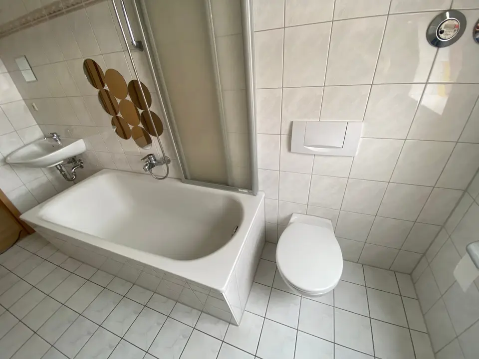 2 Zimmer Wohnung mit 55 m² in Werdau – Bild 9