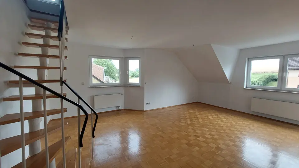 2 Zimmer Wohnung mit 73 m² in Zwickau – Bild 1