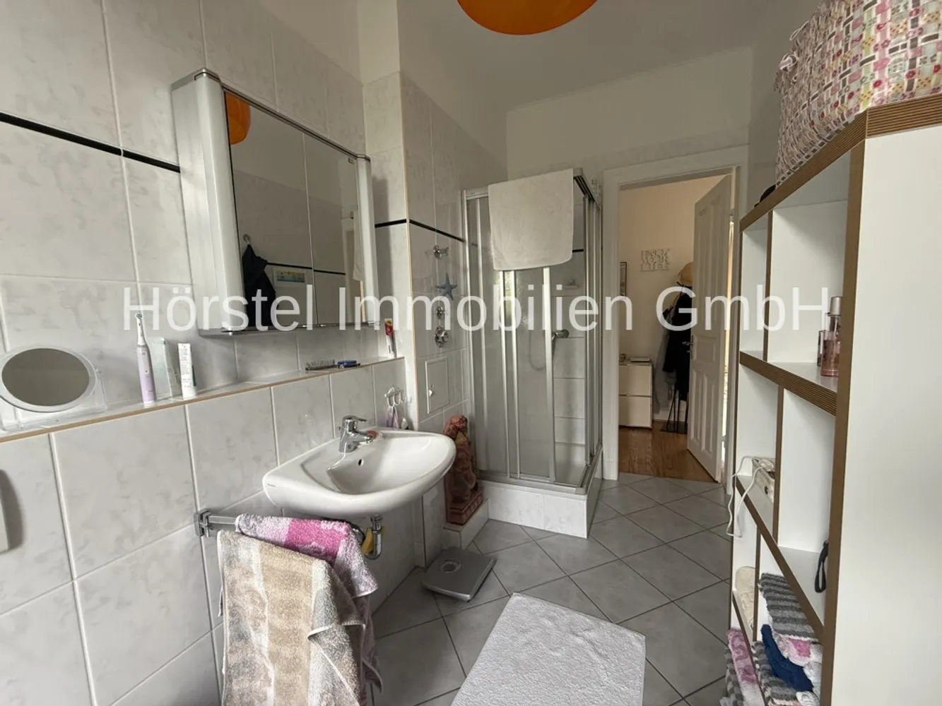 4 Zimmer Wohnung mit 98 m² in Hamburg – Bild 3