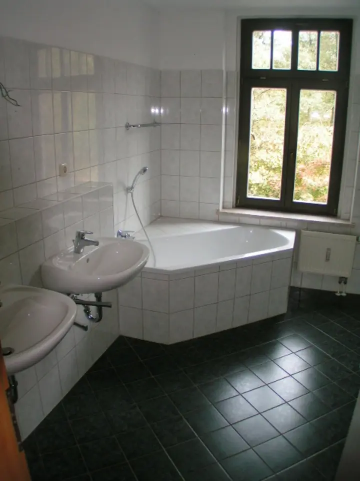 5 Zimmer Wohnung mit 125 m² in Werdau – Bild 8