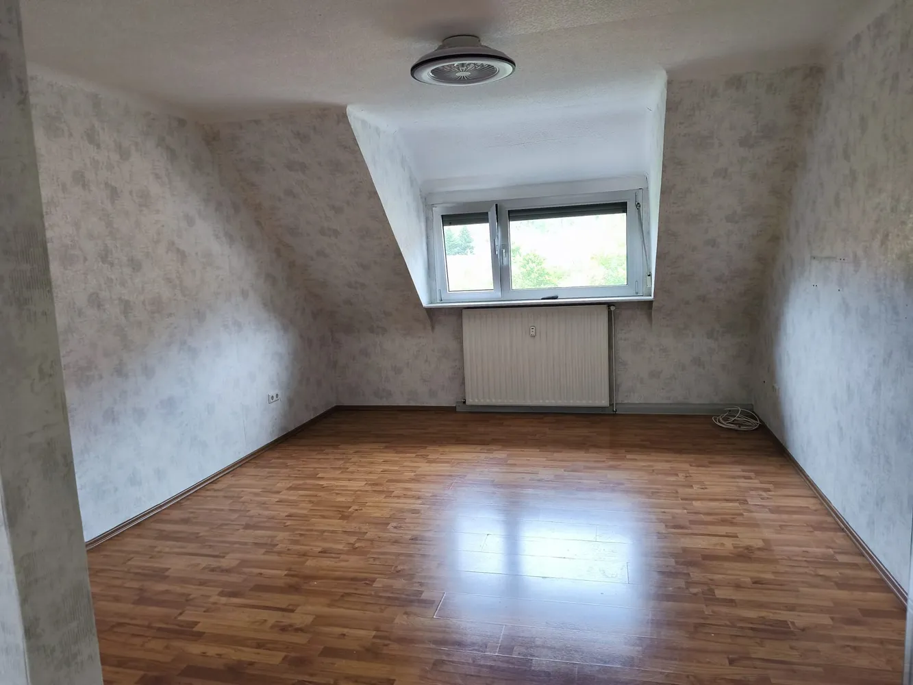 2 Zimmer Wohnung mit 75 m² in Neunkirchen – Bild 8