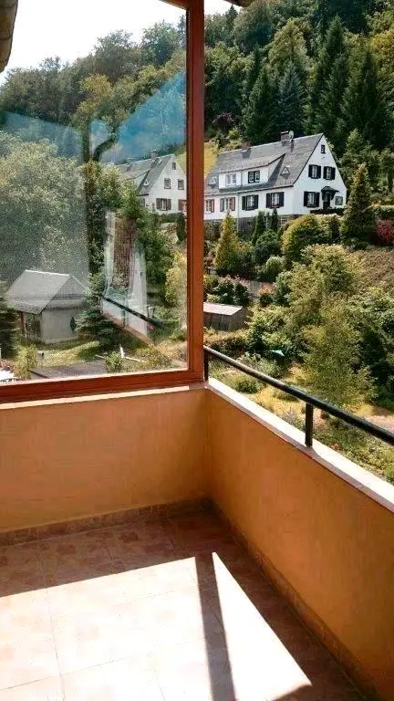 4 Zimmer Wohnung mit 131 m² in Greiz – Bild 8