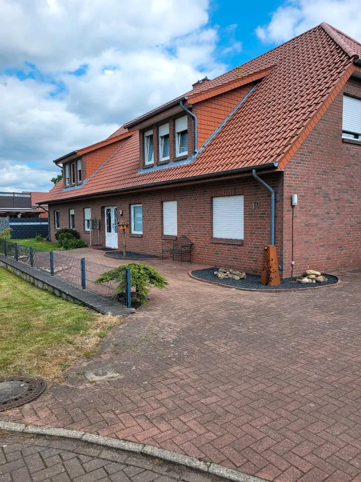 3 Zimmer Wohnung mit 70 m² in Papenburg – Bild 2