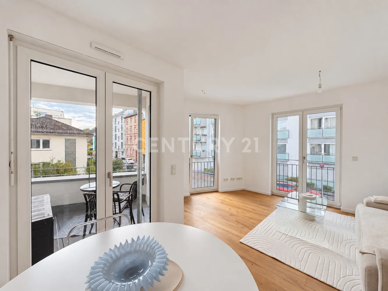 2 room apartment with 49 m² in Frankfurt am Main – Photo 2
