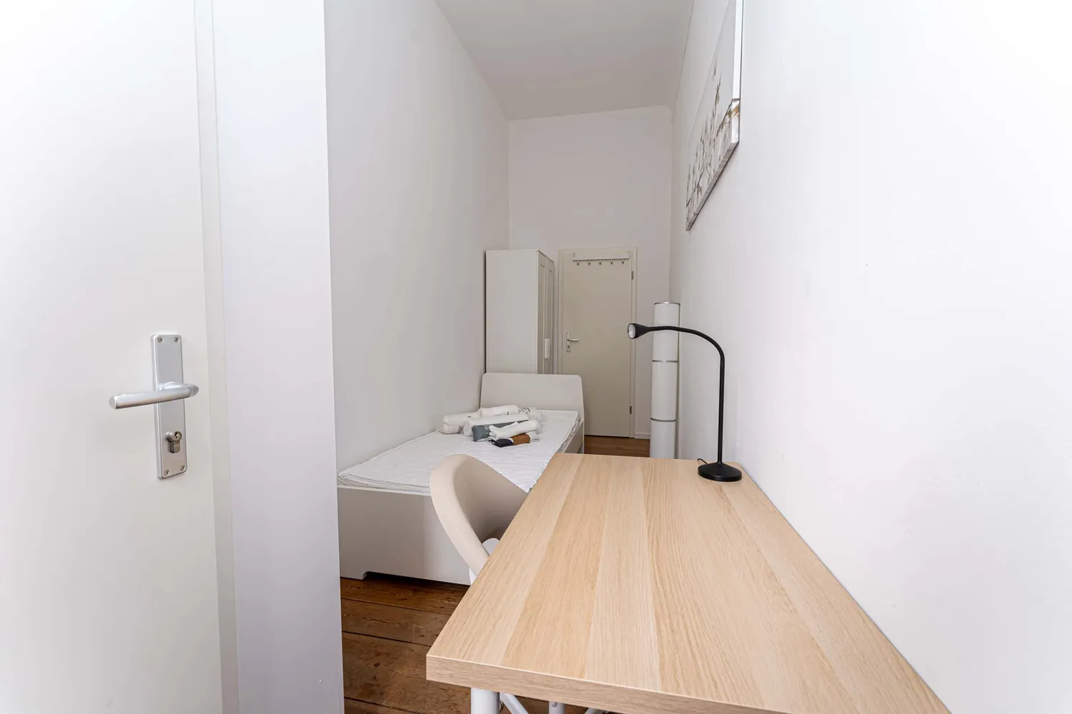 Shared room with 15 m² in Berlin – Photo 4