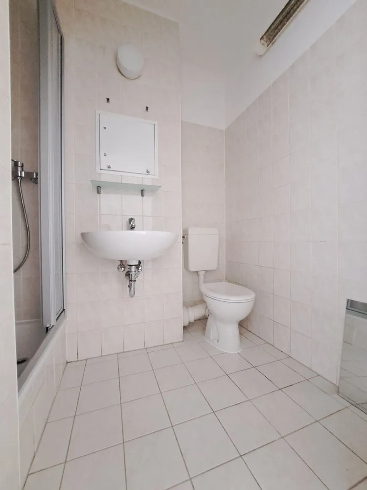 2 Zimmer Wohnung mit 42 m² in Halle (Saale) – Bild 5
