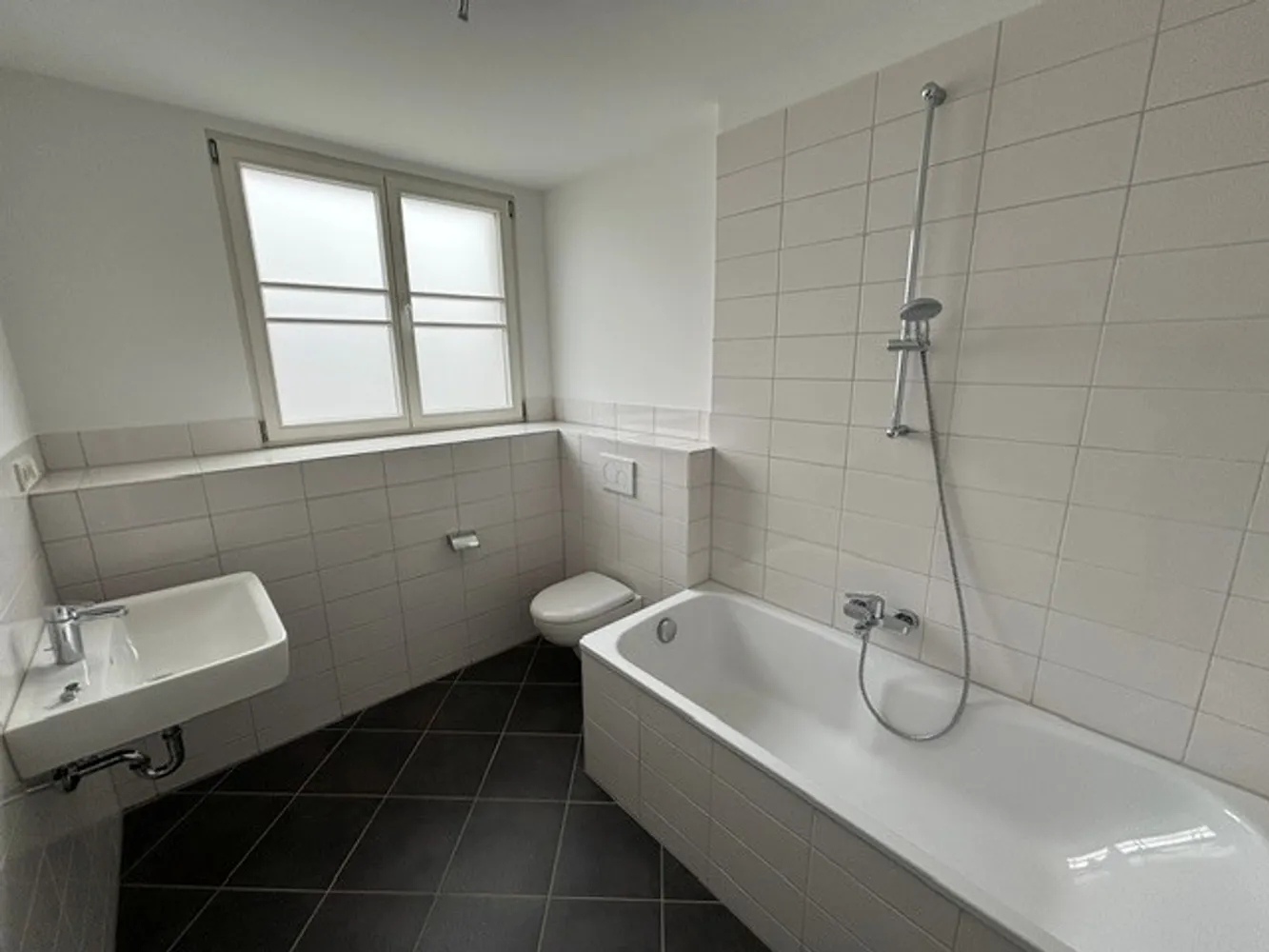 2 Zimmer Wohnung mit 74 m² in Köln – Bild 1