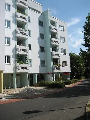 3 Zimmer Wohnung mit 77 m² in Würzburg – Bild 2