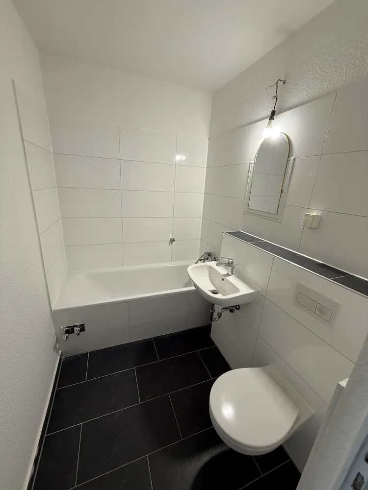 3 Zimmer Wohnung mit 55 m² in Halle (Saale) – Bild 6