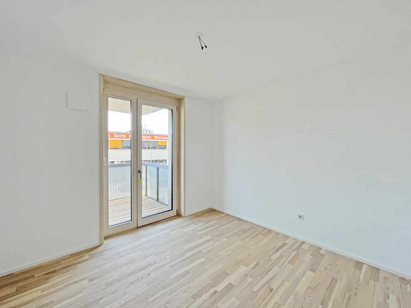 3 Zimmer Wohnung mit 82 m² in München – Bild 2