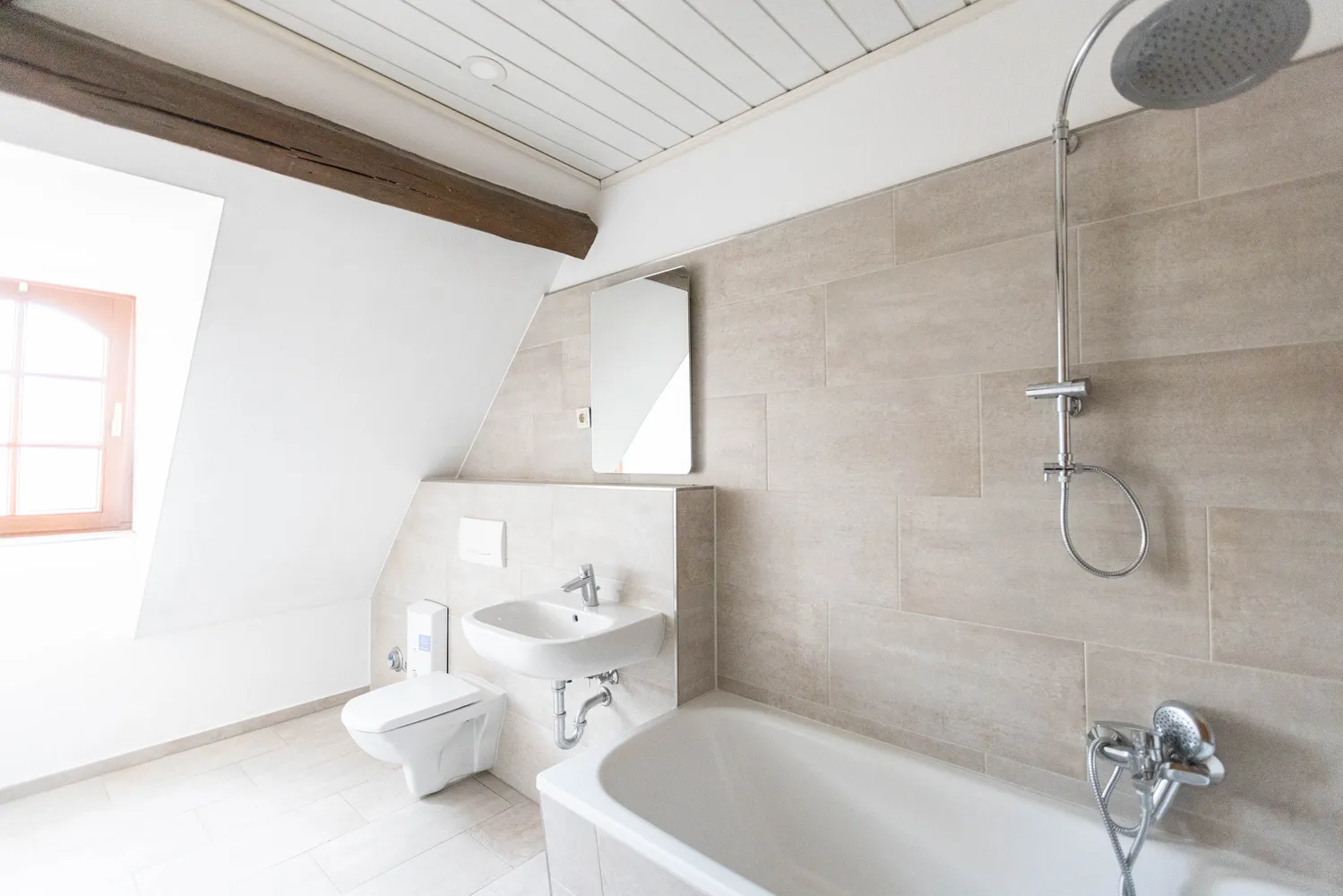 1 Zimmer Wohnung mit 145 m² in Torgau – Bild 6