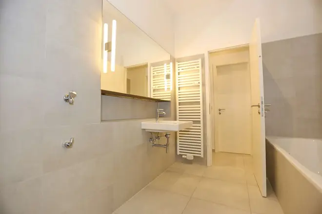 2 Zimmer Wohnung mit 75 m² in Berlin – Bild 10