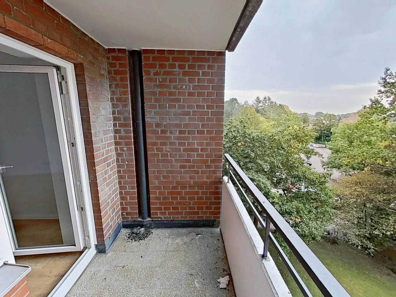 4 Zimmer Wohnung mit 87 m² in Lübeck – Bild 2