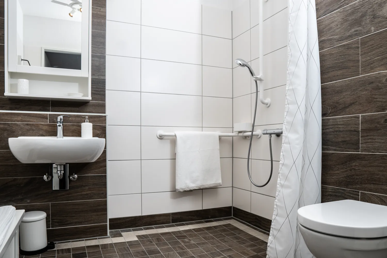 2 Zimmer Wohnung mit 41 m² in Plauen – Bild 8