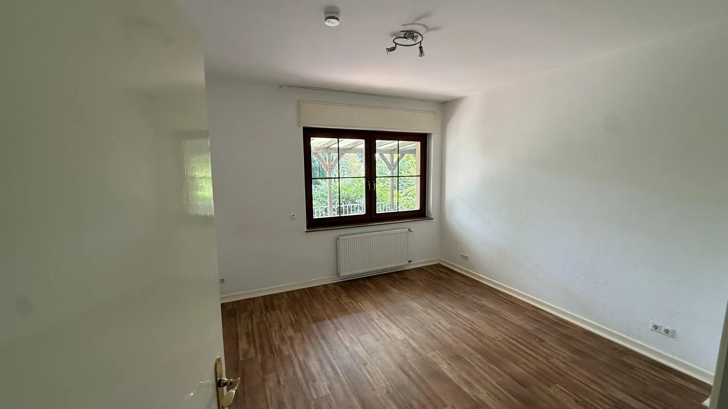 2 Zimmer Wohnung mit 113 m² in Langenfeld – Bild 3