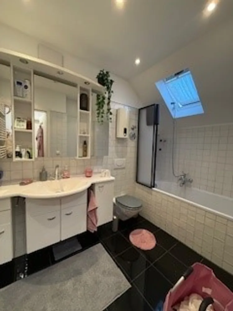 5 Zimmer Wohnung mit 115 m² in Bergisch Gladbach – Bild 5