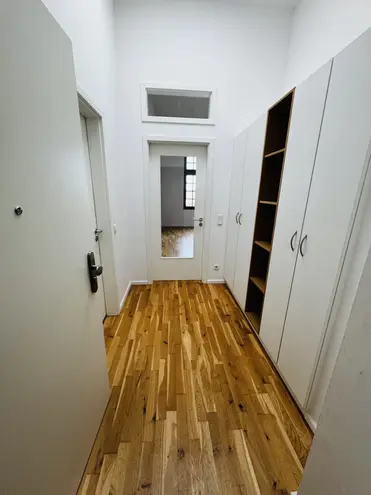 2 Zimmer Wohnung mit 61 m² in Berlin – Bild 2