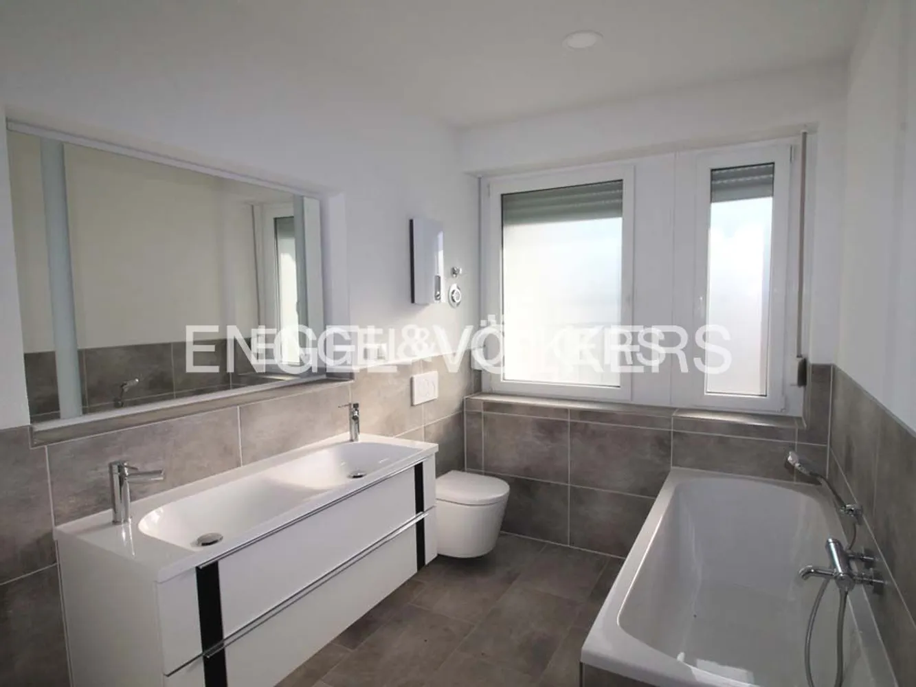 2 Zimmer Wohnung mit 106 m² in Mannheim – Bild 4