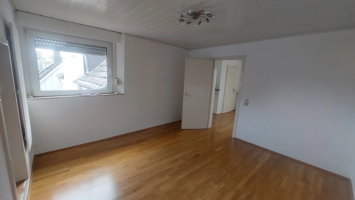 2 Zimmer Wohnung mit 50 m² in Köln – Bild 1