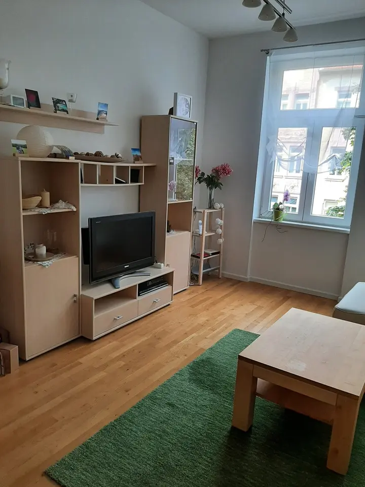 2 Zimmer Wohnung mit 65 m² in Erfurt – Bild 2