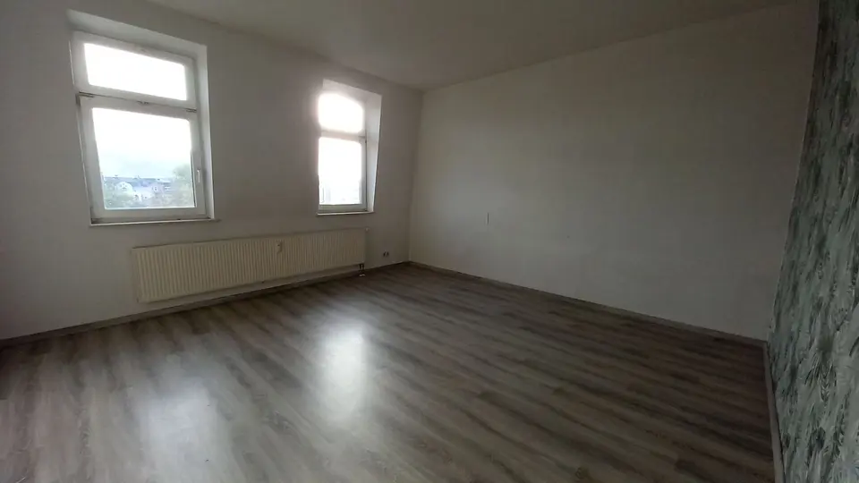 3 Zimmer Wohnung mit 78 m² in Crimmitschau – Bild 1