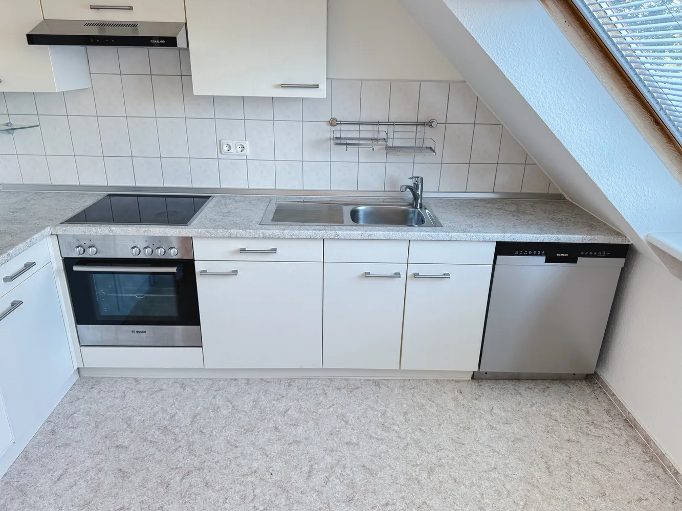 4 Zimmer Wohnung mit 93 m² in Kiel – Bild 4