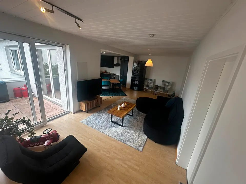 4 Zimmer Wohnung mit 100 m² in Viernheim – Bild 2