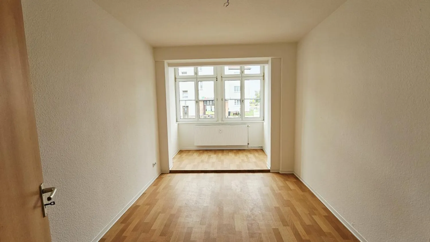 3 Zimmer Wohnung mit 71 m² in Magdeburg – Bild 2