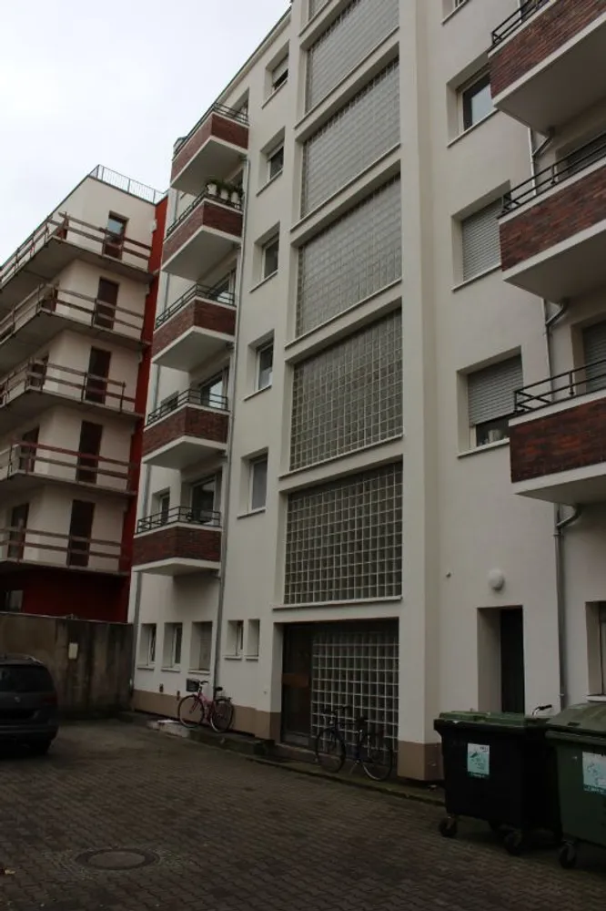 3 Zimmer Wohnung mit 89 m² in Frankfurt am Main – Bild 2