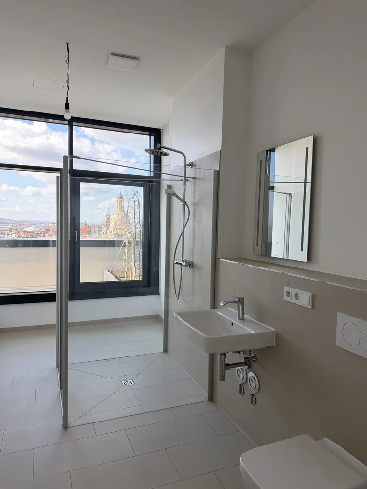 4 Zimmer Wohnung mit 210 m² in Dresden – Bild 7